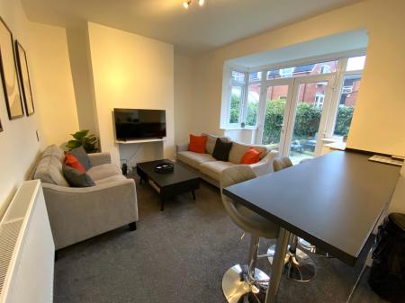 Flat Poplar Grove in Newcastle-under-Lyme
