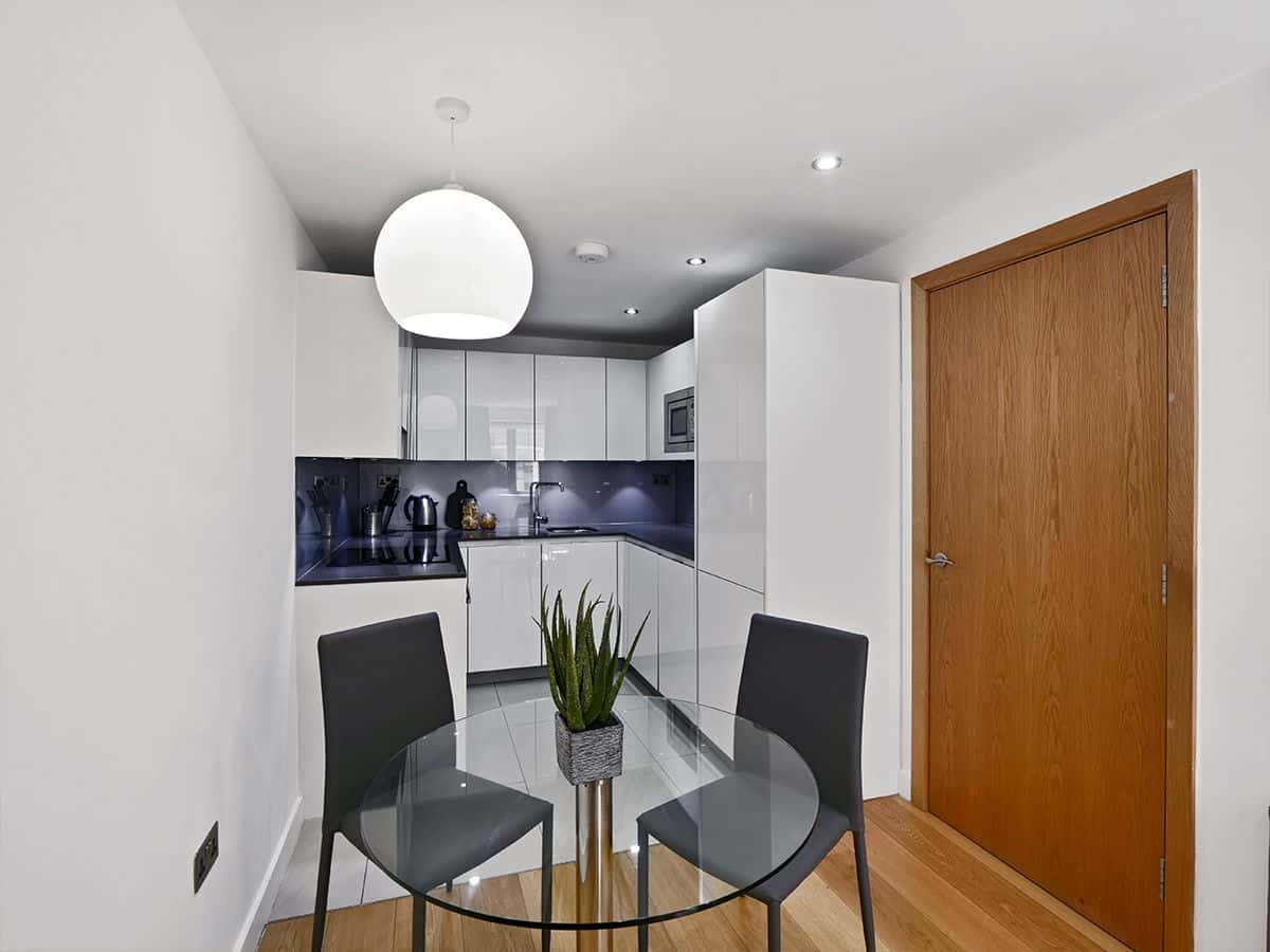 Flat North Tenter Street in Greater London