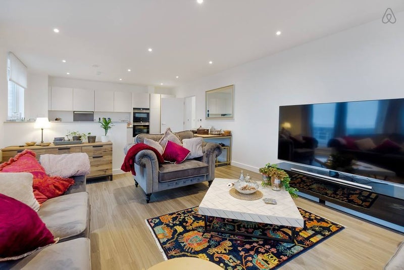 Room Bollo Bridge Road in Greater London