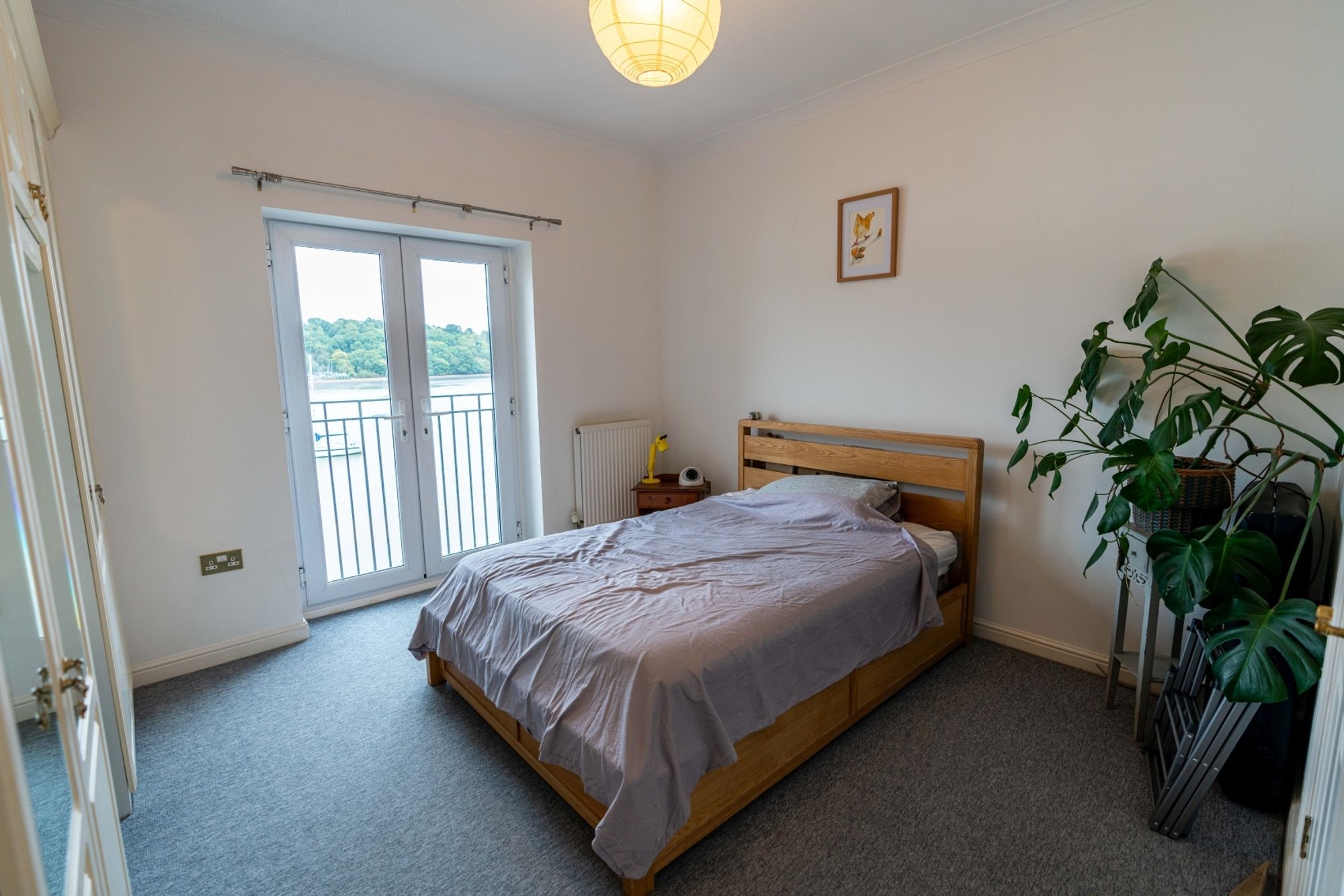 Flat Goldcrest Drive in Chatham