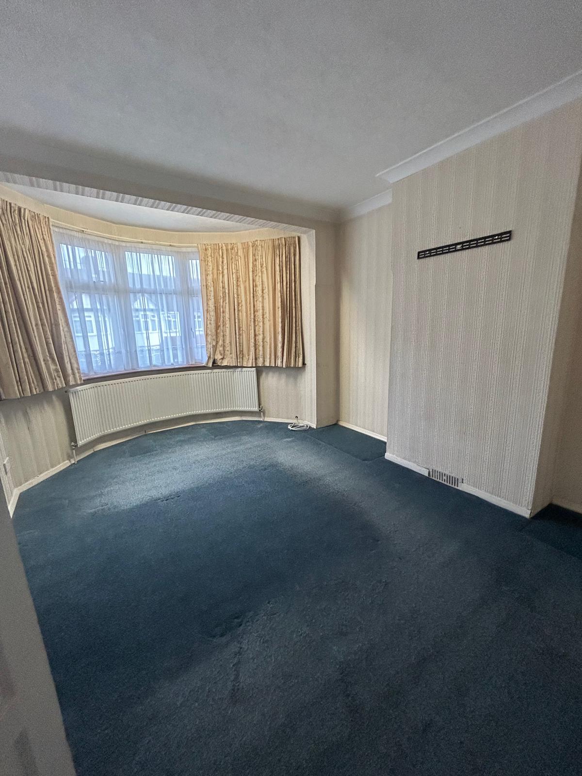 House Parham Drive in Greater London