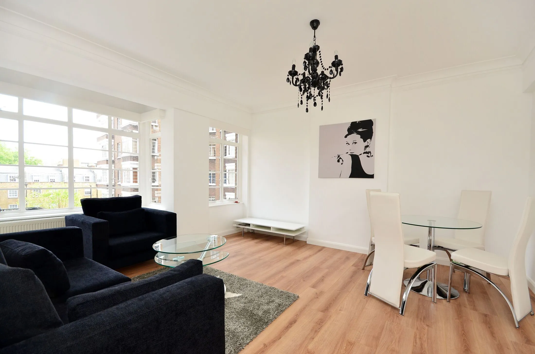 Flat Palgrave Gardens in City of Westminster