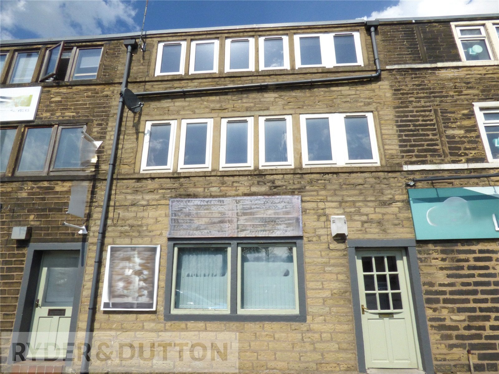 Flat Dale Street in Milnrow