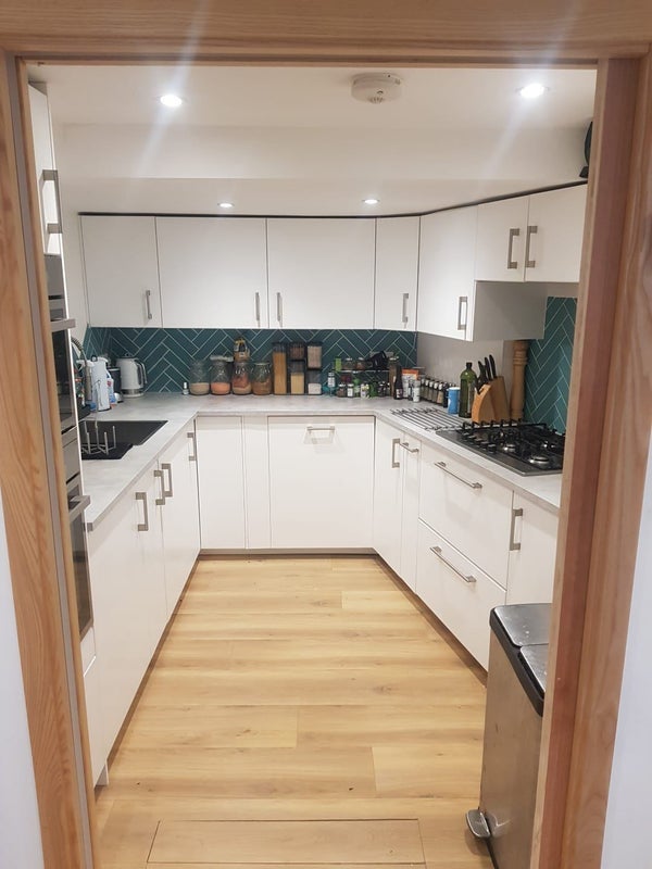 Room Henshall Street in Greater London
