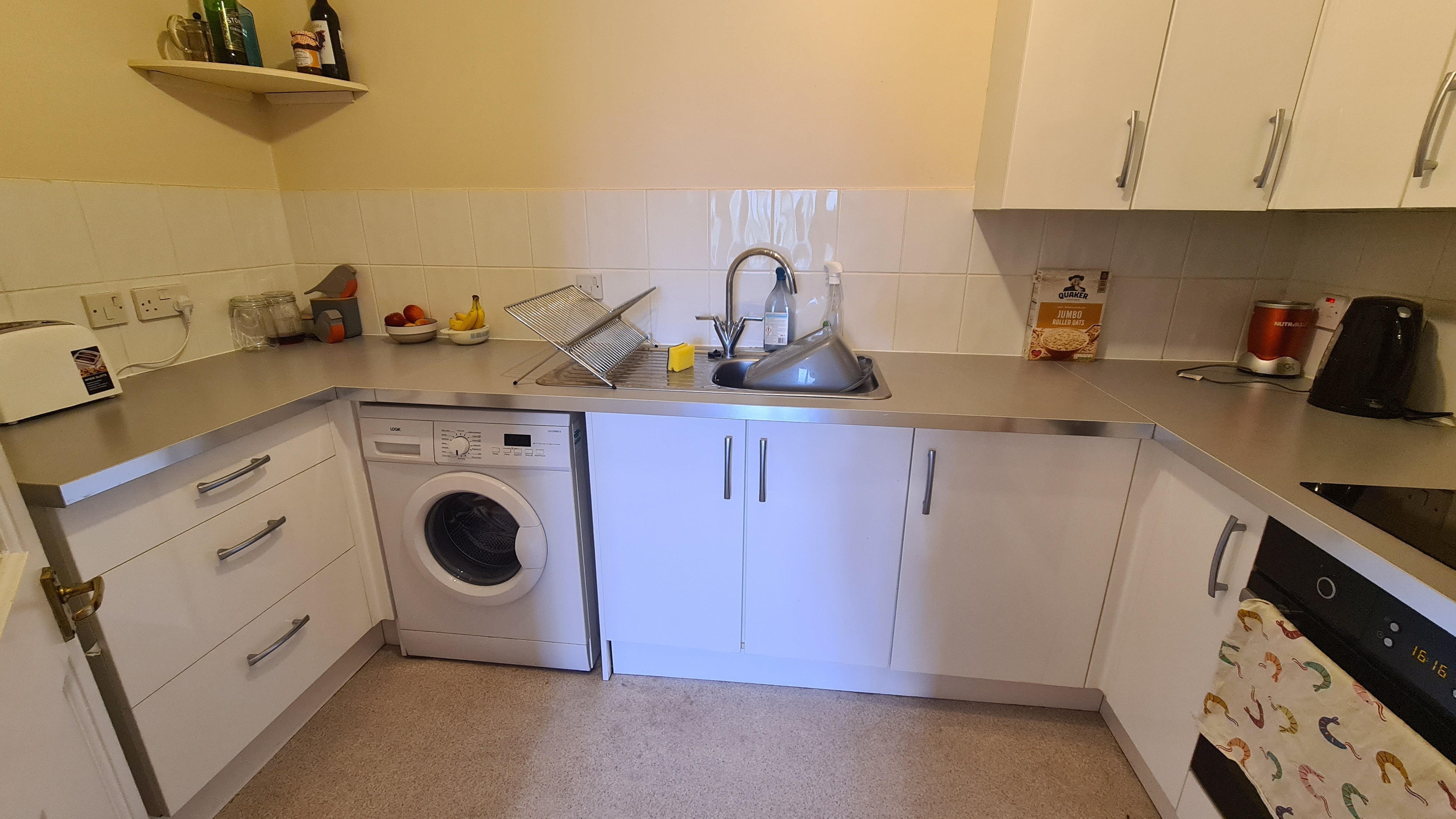 Flat Chatterton Street in Bristol