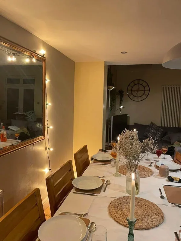 Room Hubert Grove in Greater London