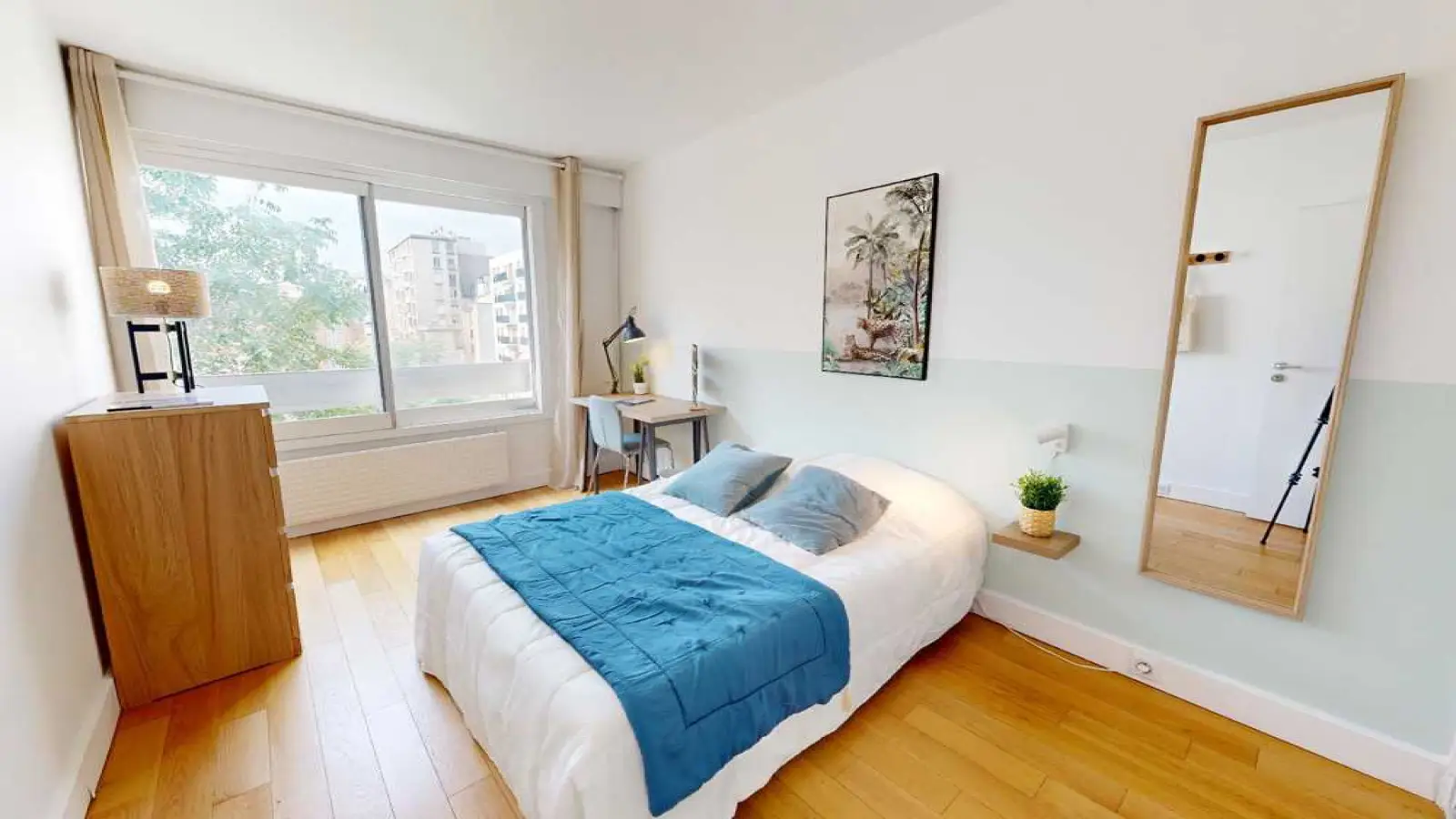 Chambre Square Frédéric Vallois à Paris
