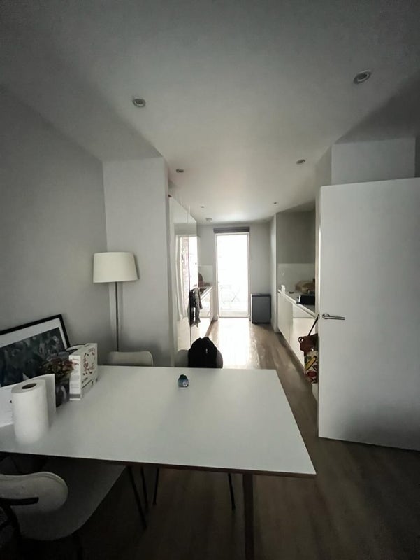 Room Tyssen Street in Greater London