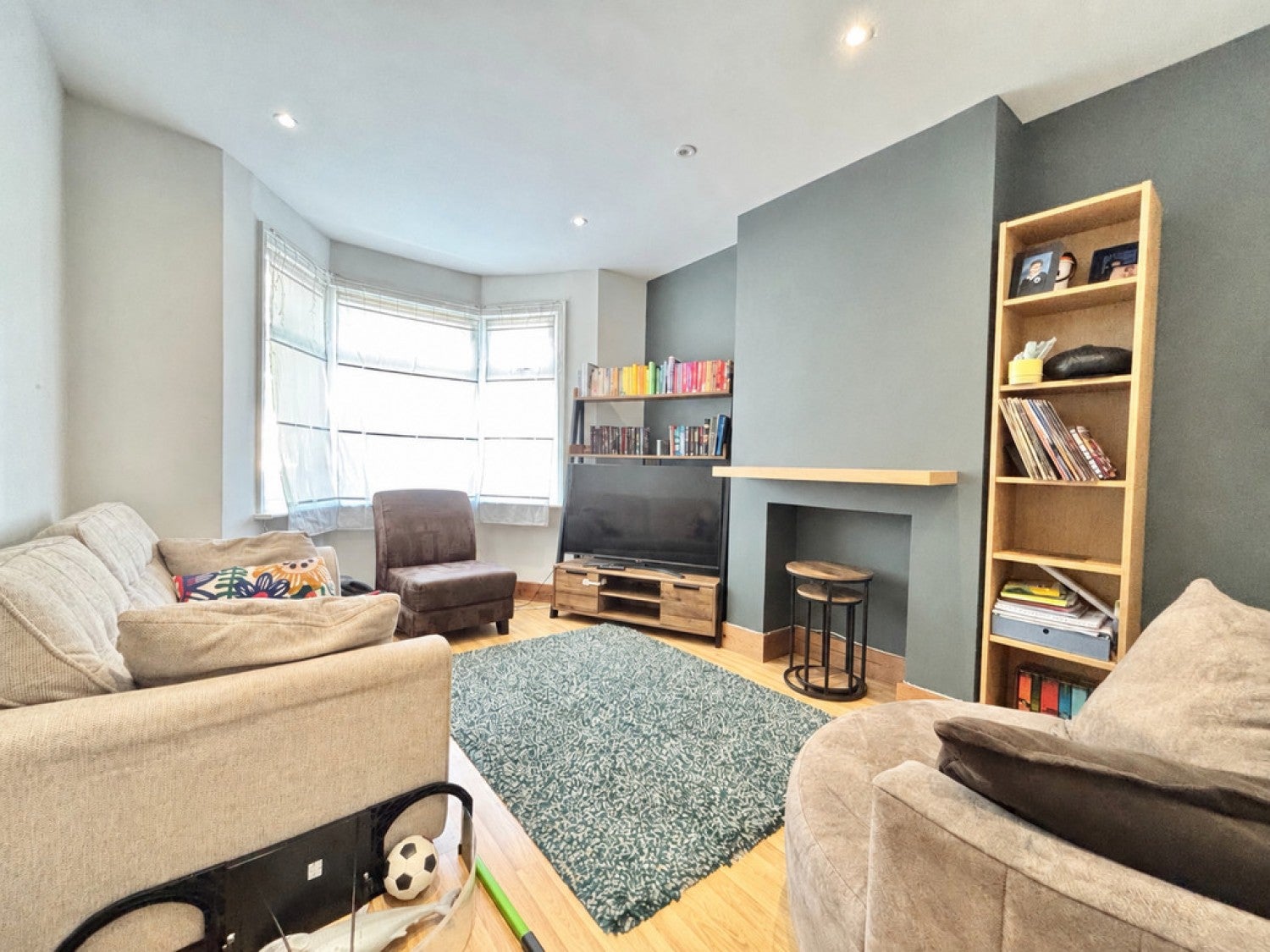 House Chisholm Road in Greater London