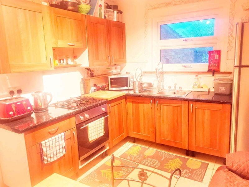 Room Amersham Road in Greater London