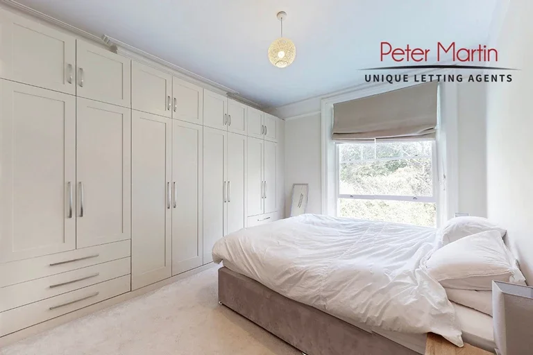 Flat Portsdown Mews in Greater London