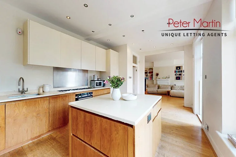 Flat Portsdown Mews in Greater London