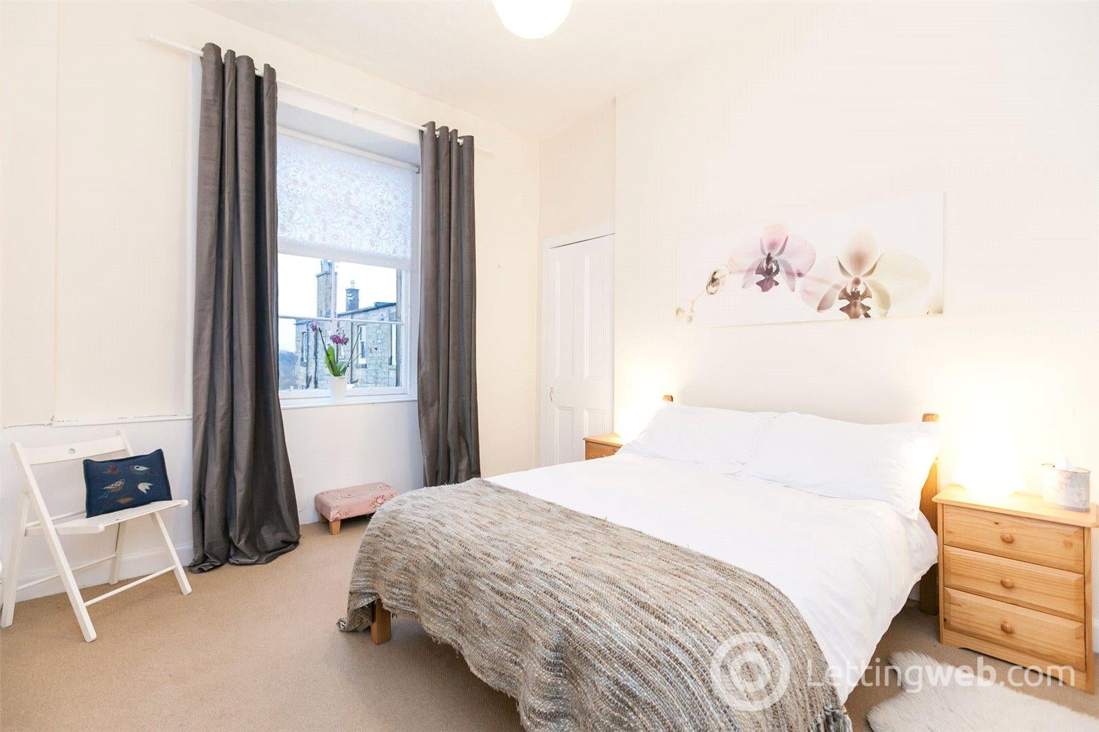 Flat Inverleith Terrace in Edinburgh
