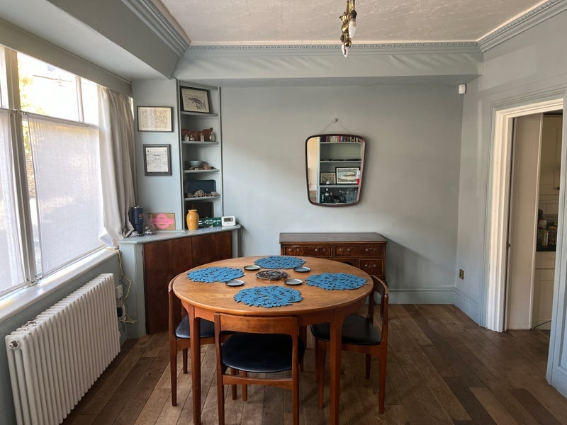 Room Walcot Square in Greater London
