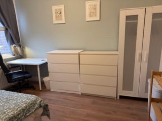 Room Sydney Road in Greater London