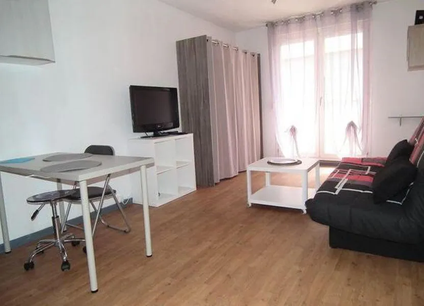 Flat Rue Soufflot in Toulouse