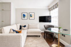 Flat Fulham Road in Greater London