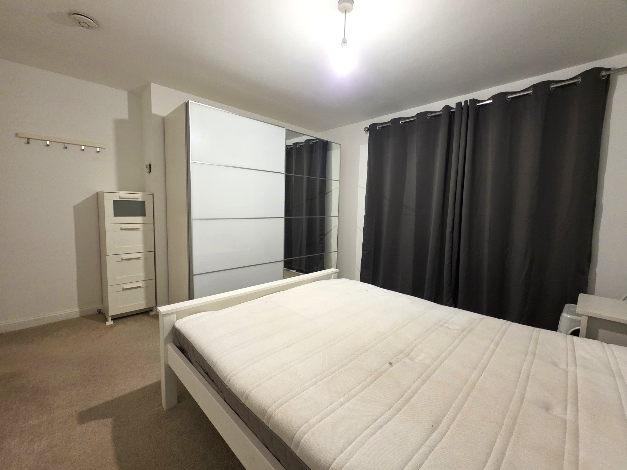 Flat Foleshill Road in Coventry