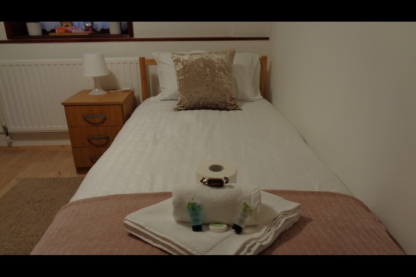 Room Ford Square in Greater London