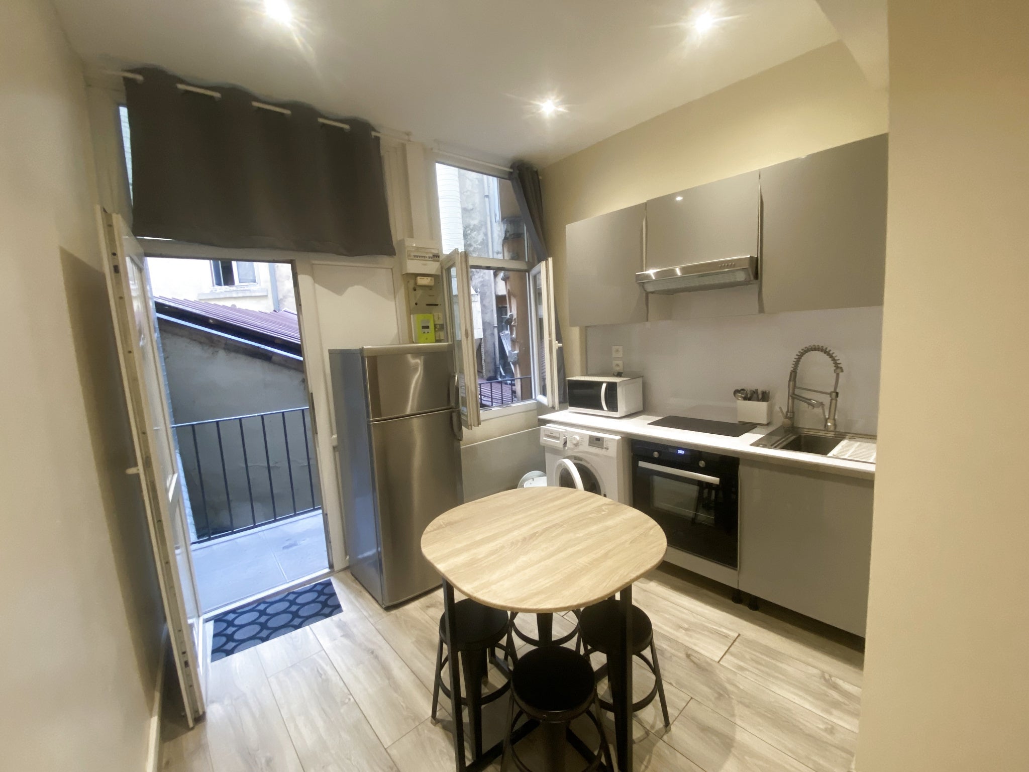 Flat Rue Villeroy in Lyon