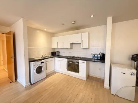 Flat Ordsall Lane in Salford