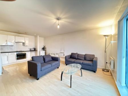Flat Ordsall Lane in Salford
