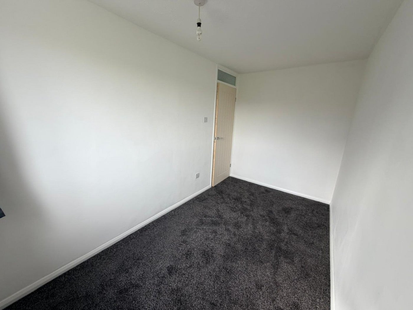 Flat Sandymount Road in Wath upon Dearne