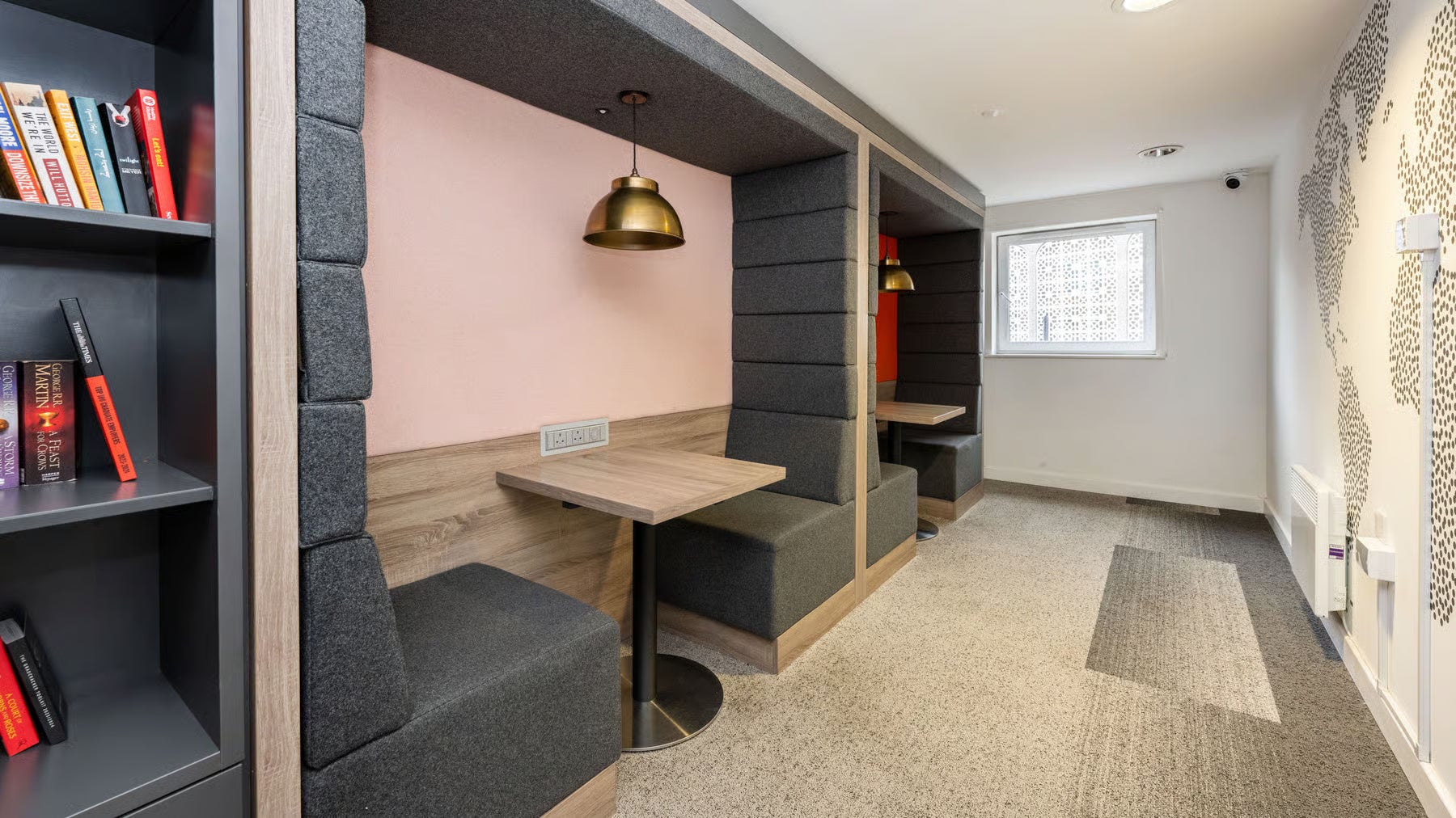 Room Curzon Street in Nottingham