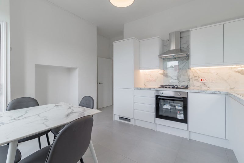 Flat Castellain Road in City of Westminster