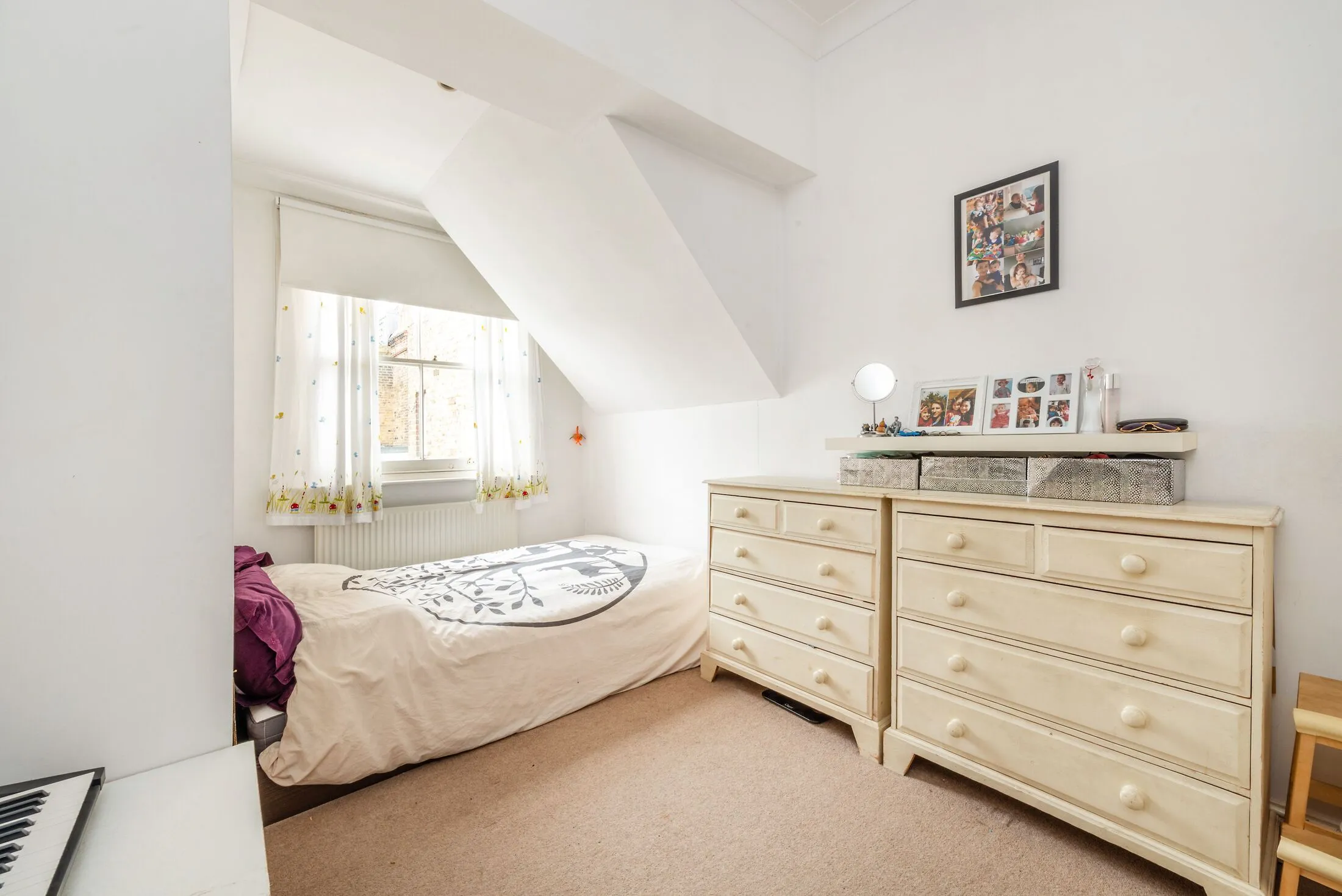 Flat St. Marks Place in Greater London