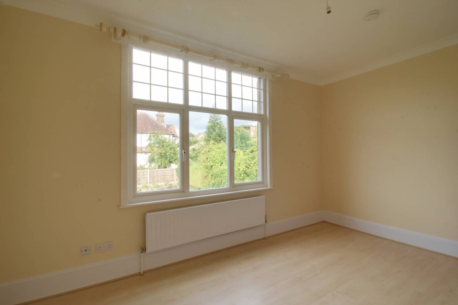 Flat Croham Road in Greater London