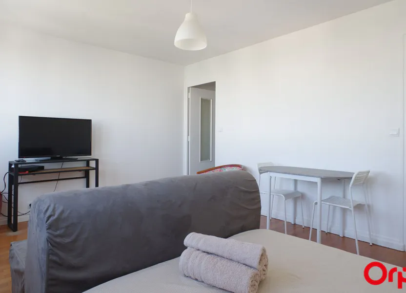 Flat Rue Bonnet in Villeurbanne