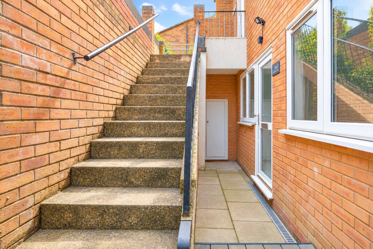 Flat Montpelier Row in Greater London