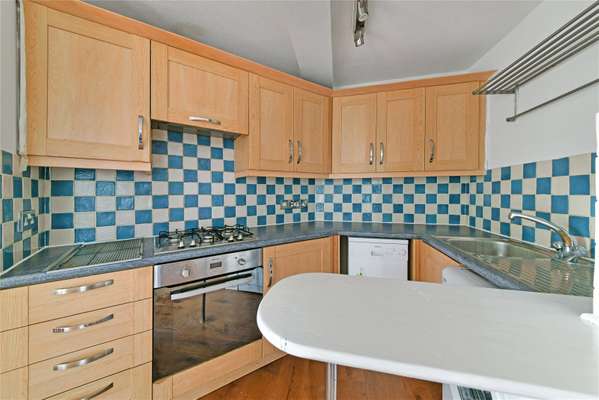 House Blyth Close in Greater London
