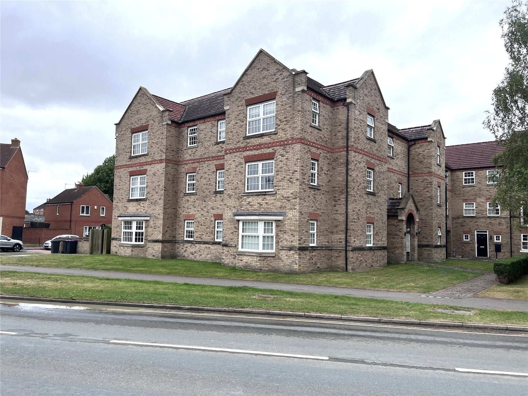 Flat Warren Lane in North Kesteven