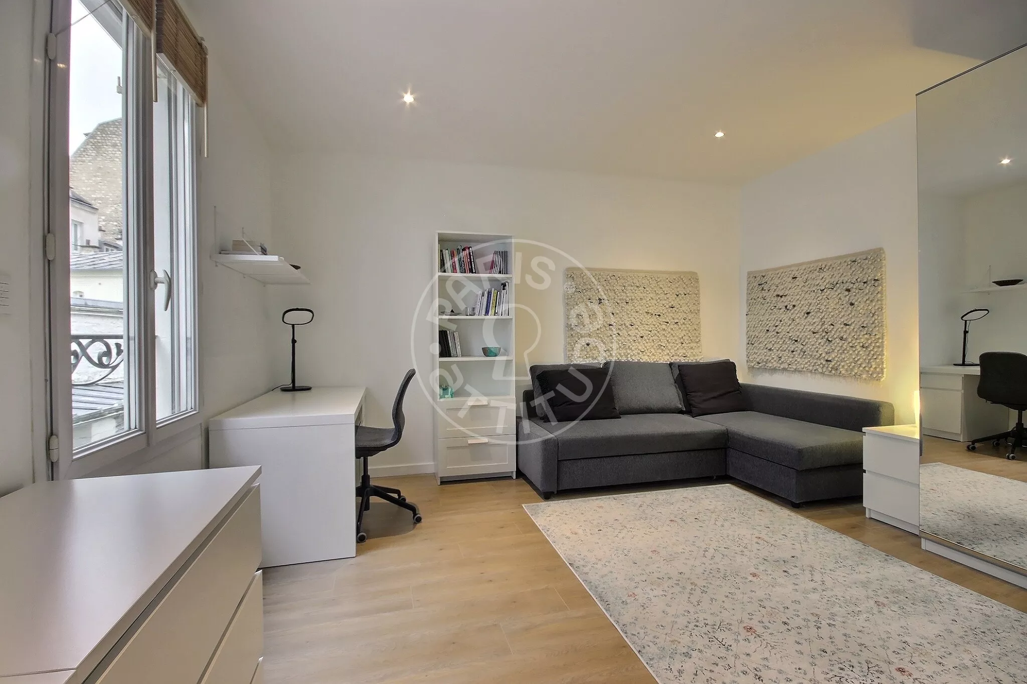 Appartement Rue de la Croix Nivert à Paris