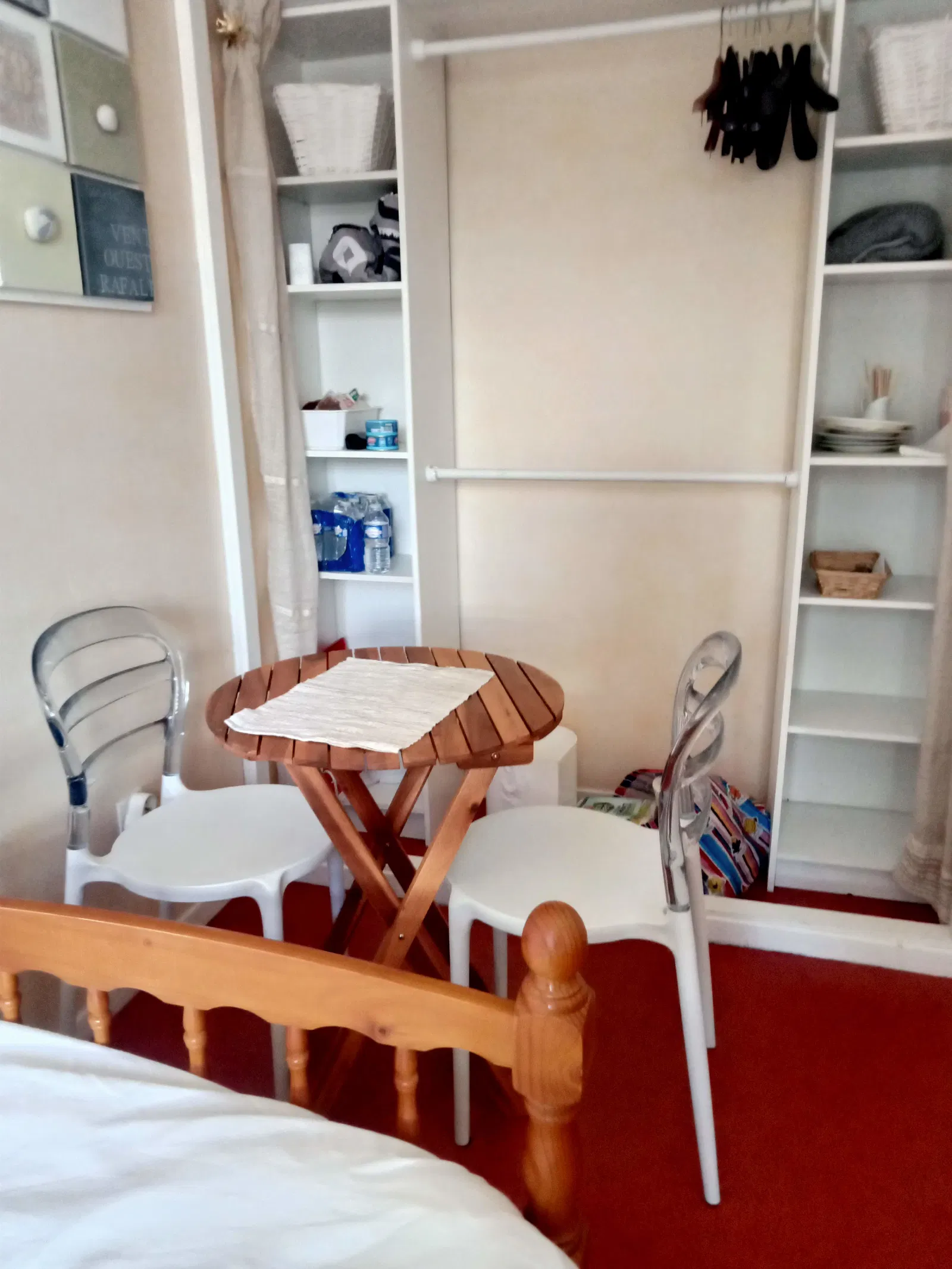 Room Rue de Versailles in Saint-Laurent-Blangy