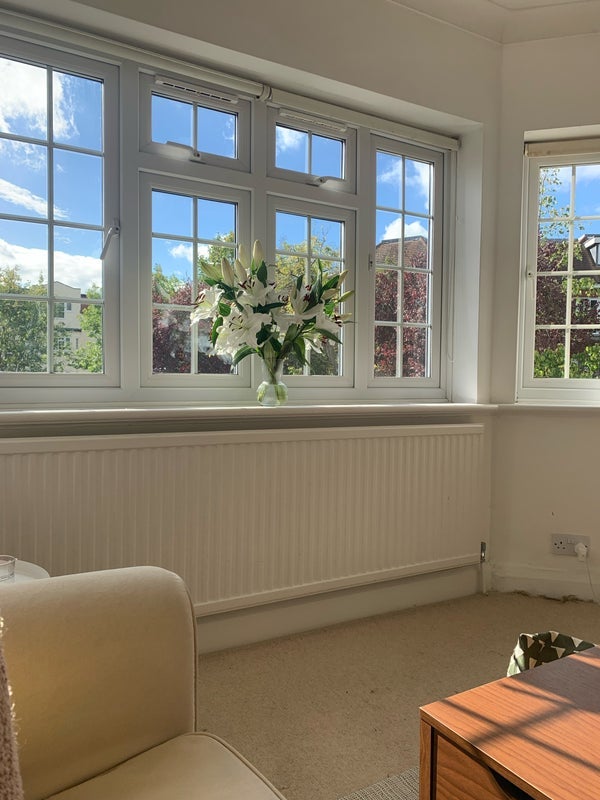 Room Etchingham Court in Greater London