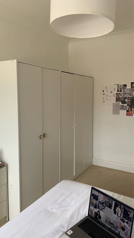 Room Etchingham Court in Greater London