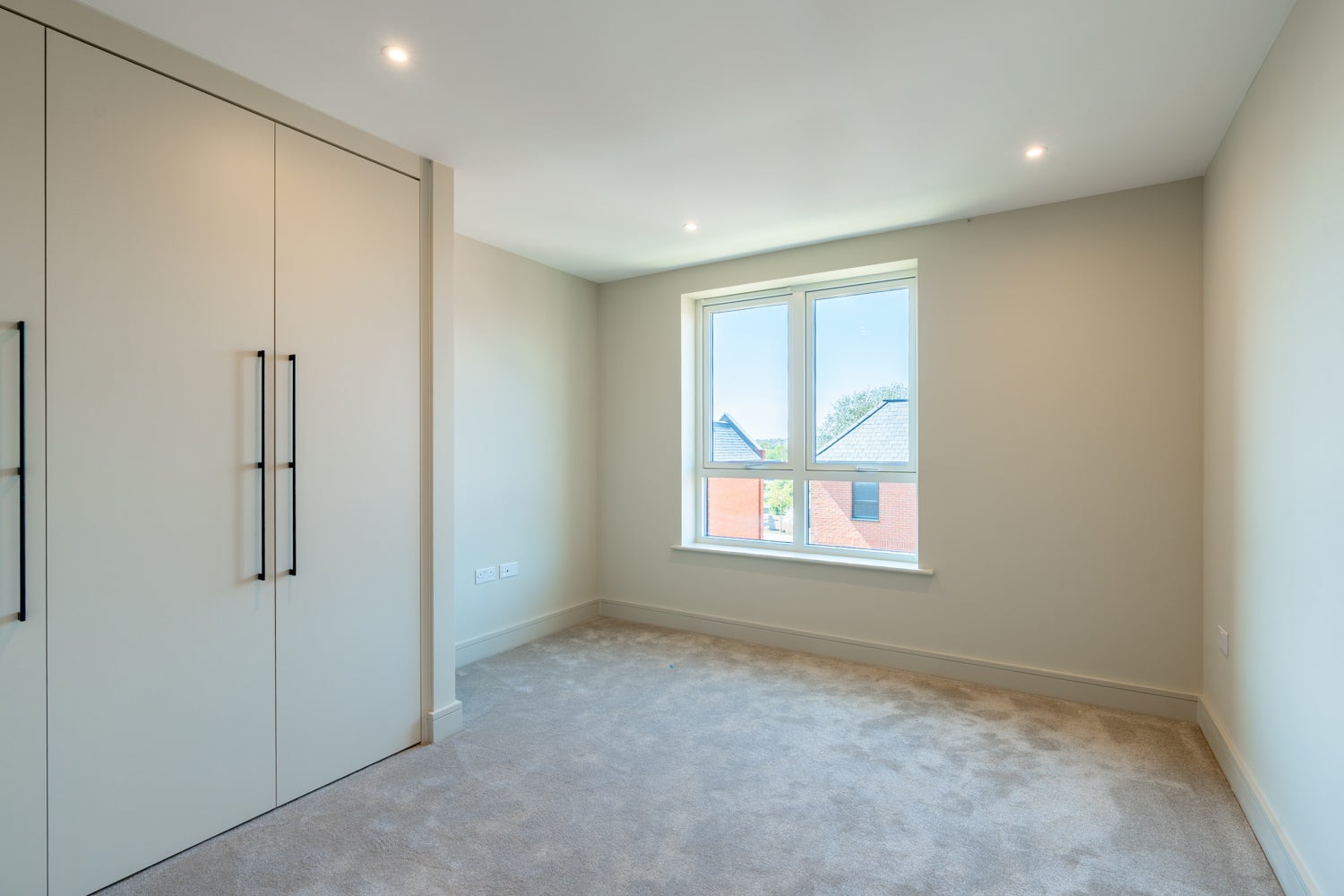 Flat Lapidge Drive in Greater London
