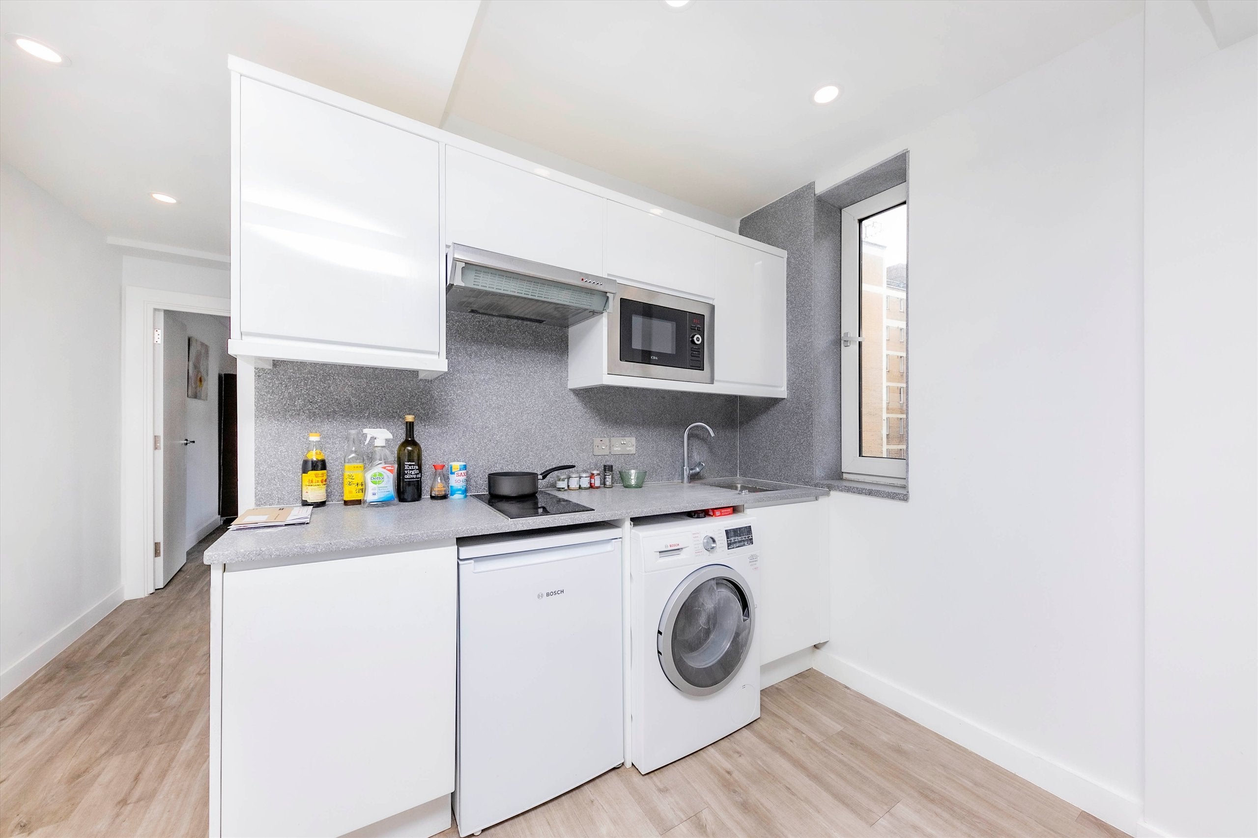 Flat Lucan Place in Greater London