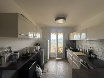 Appartement Chemin de la Costière à Nice