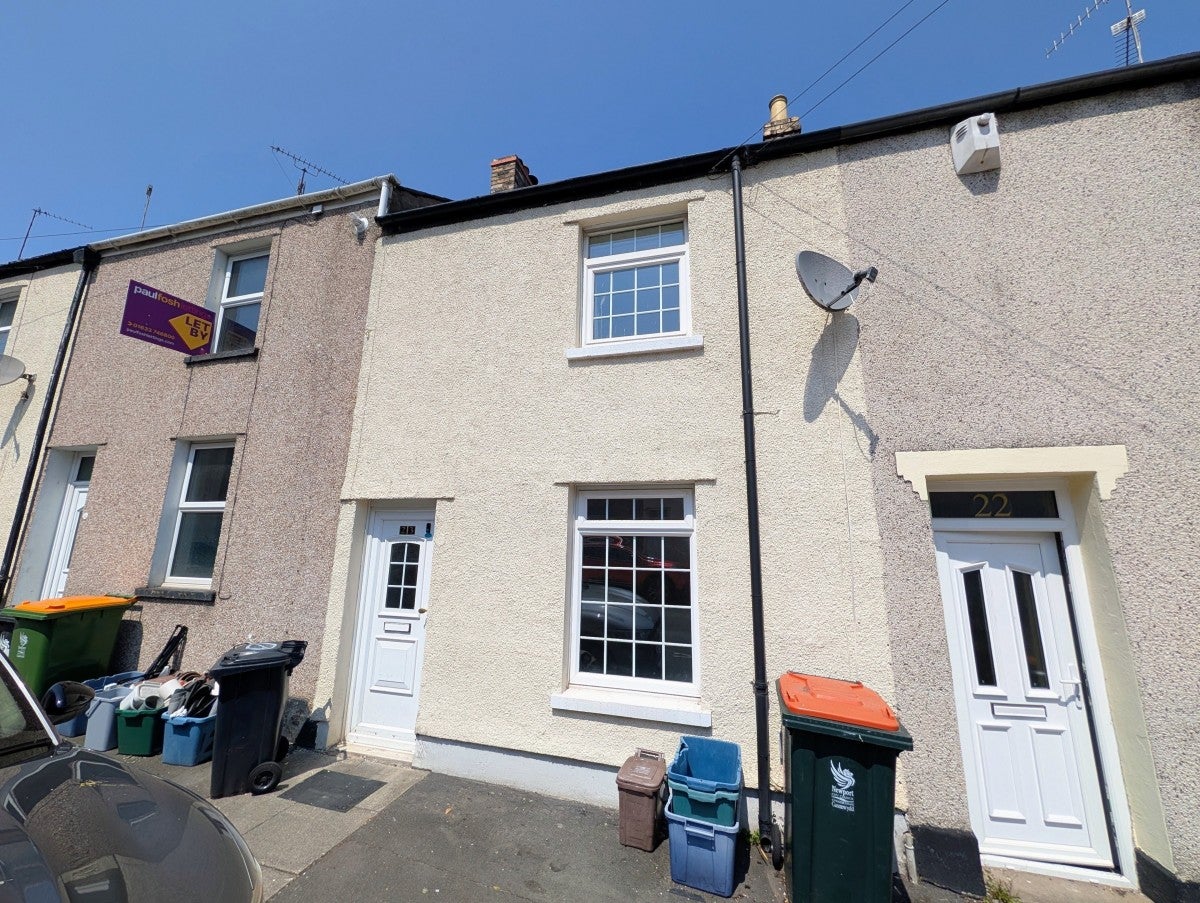 House Jones Street in Newport