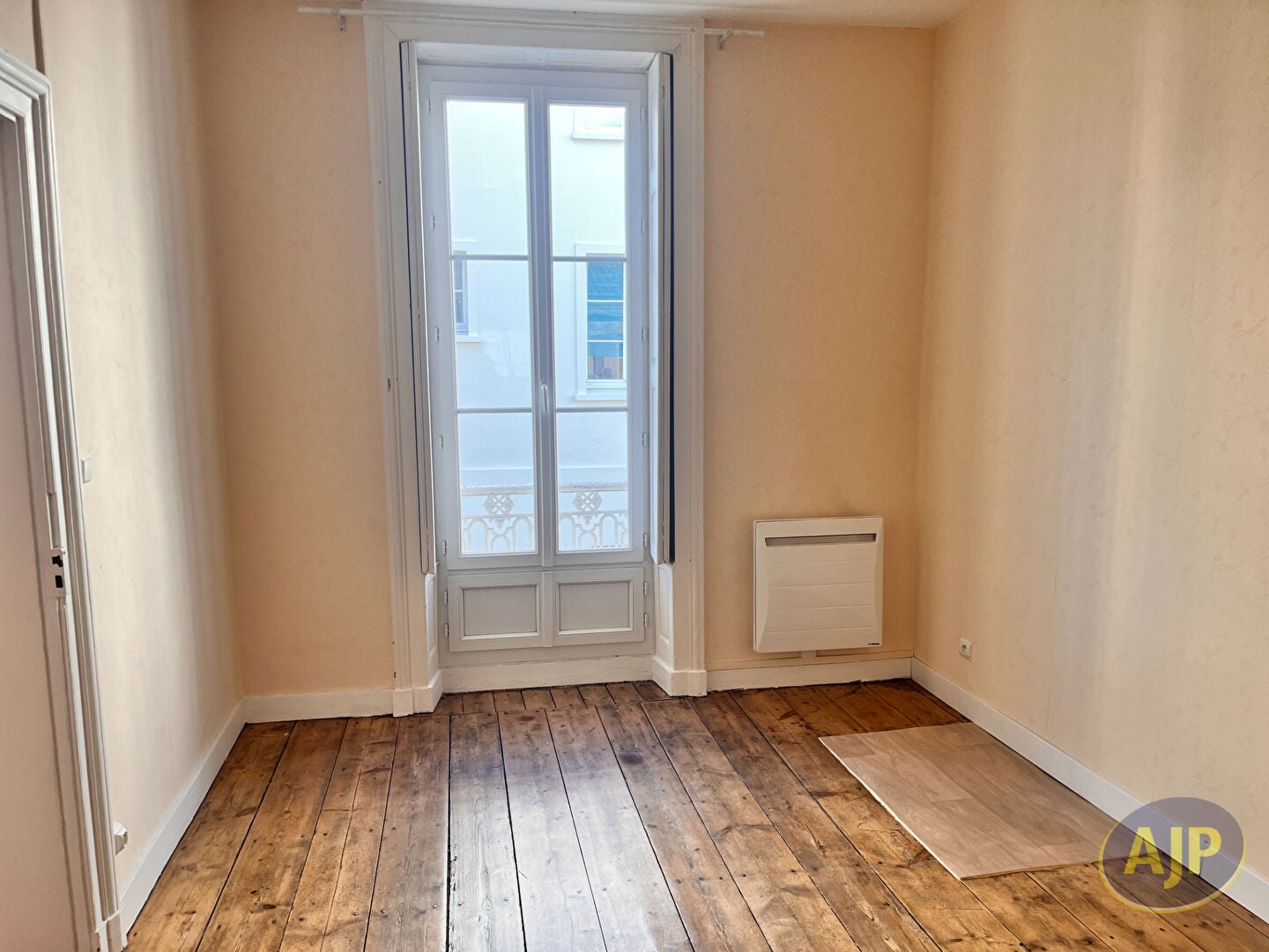 Appartement Rue de la Lauriere à Roussines