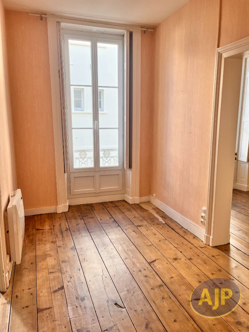 Appartement Rue de la Lauriere à Roussines