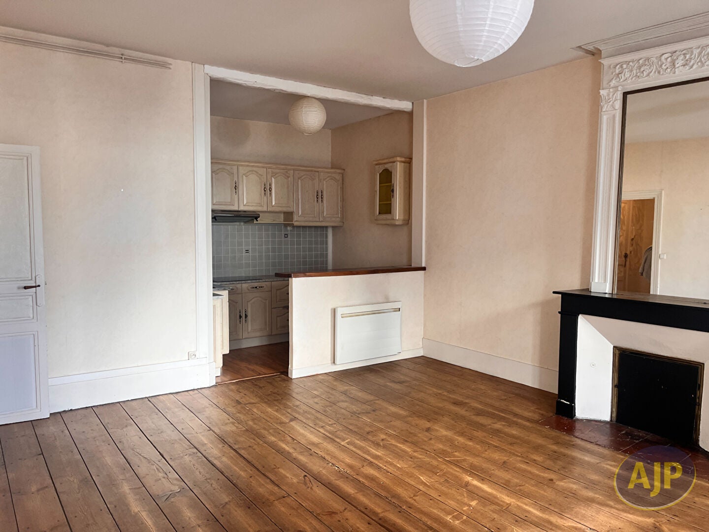 Appartement Rue de la Lauriere à Roussines