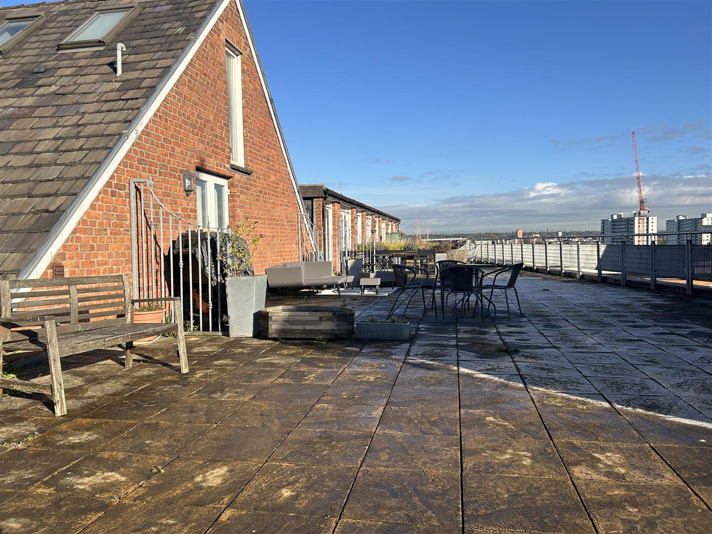 Flat Wilton Place in Salford