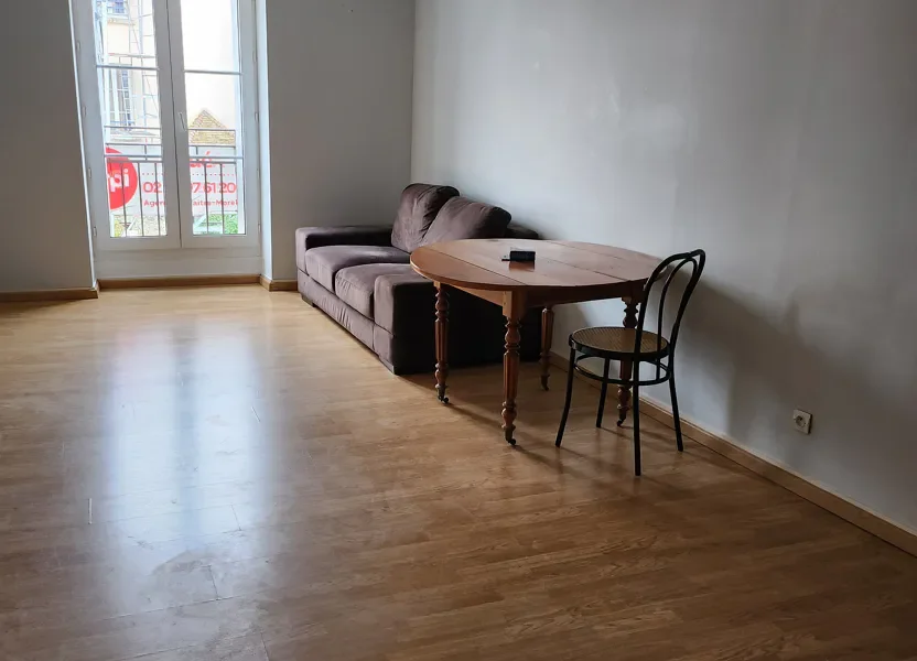 Appartement Place Joseph Caillaux à Mamers