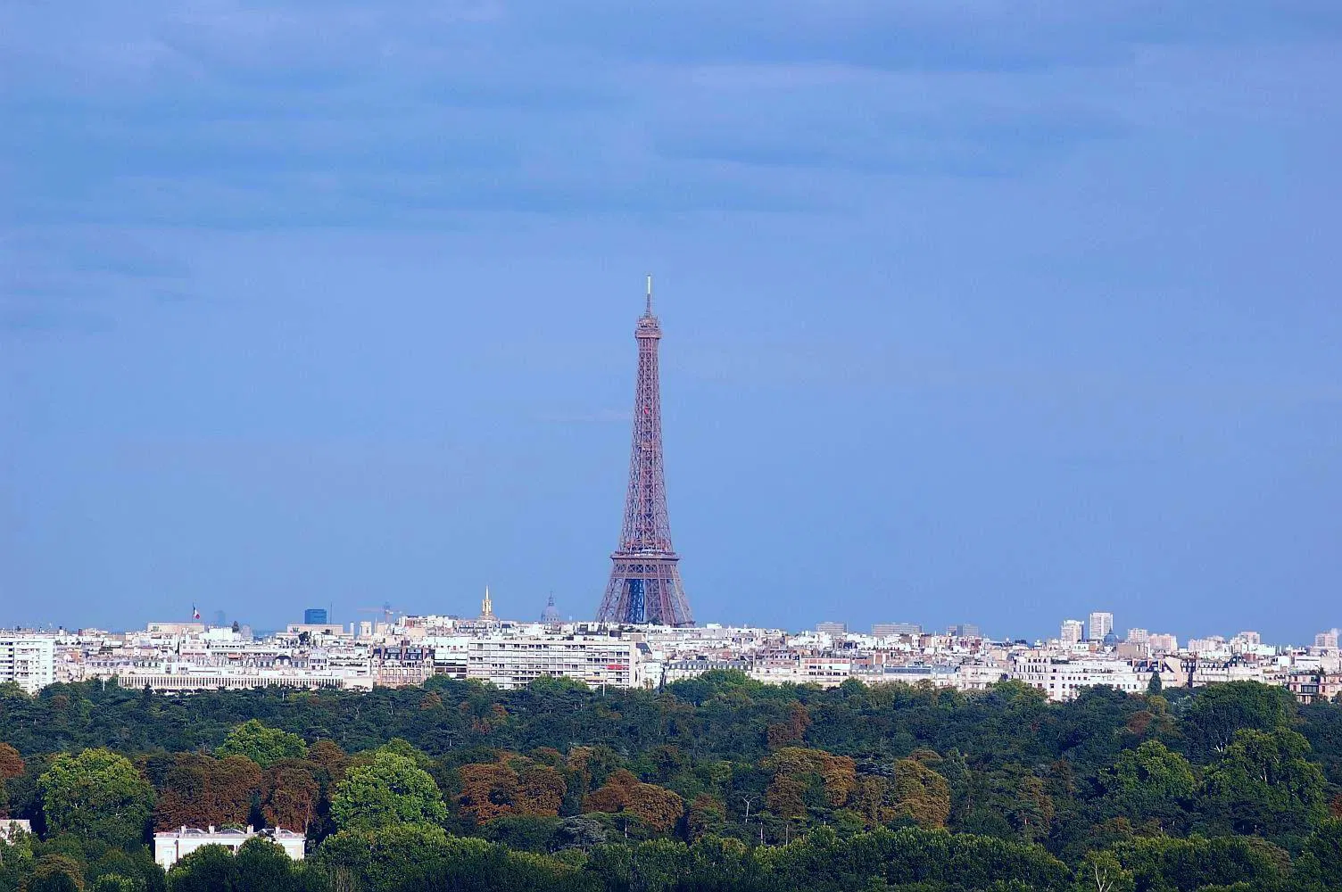 Flat Rue Paul Bert in Suresnes