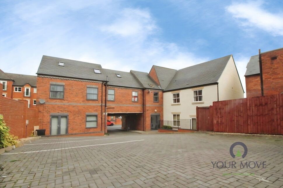 Flat St Johns Street in Dudley